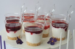 Příprava receptu Falešné cheesecake sklenice s jahodami, krok 1