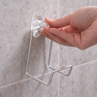 Přísavky vám stále padají? 6 osvědčených triků, díky kterým budou držet jako přibité